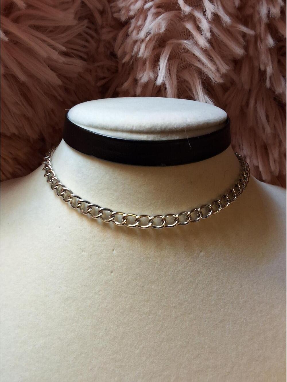 FAUX LEATHER AND SILVER FASHION TONE CHOKER BLACK